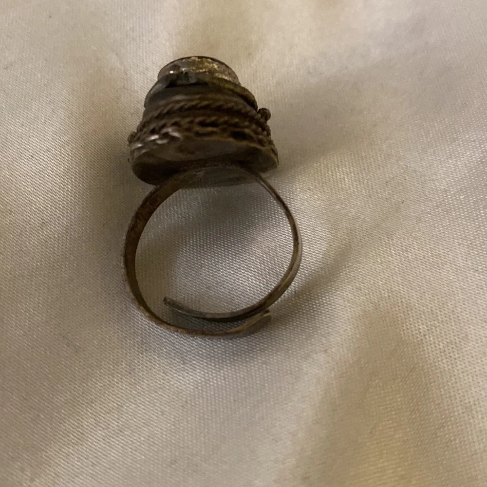Vintage sterling silver poison ring - Picture 2 of 12